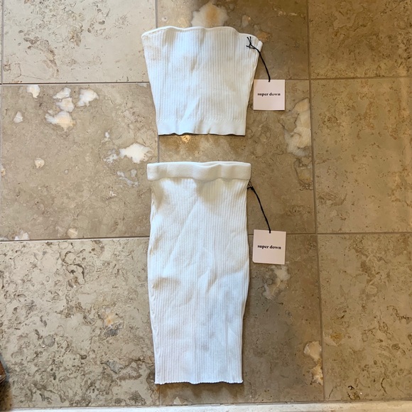 NEW Revolve/Superdown Two-Piece Set - Picture 2 of 5